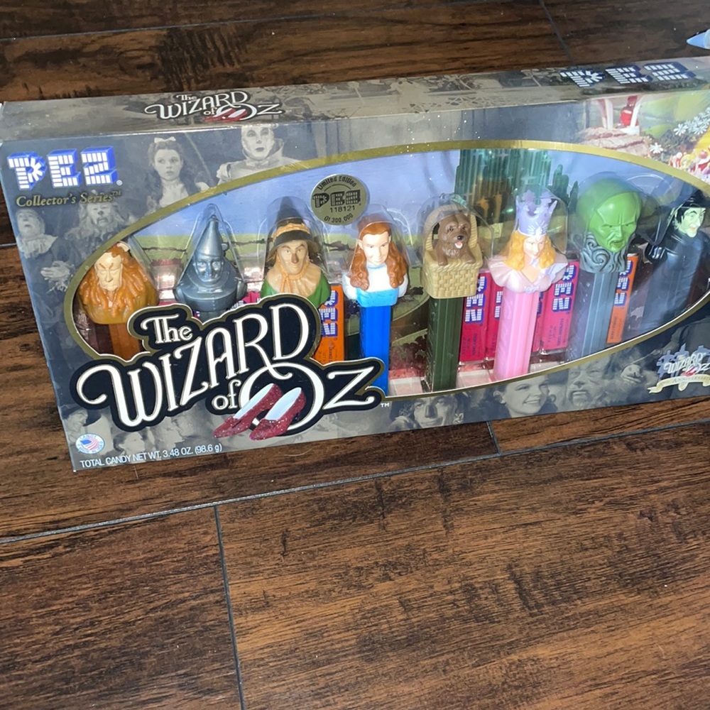 The wizard of oz pez collectors series cleaningout